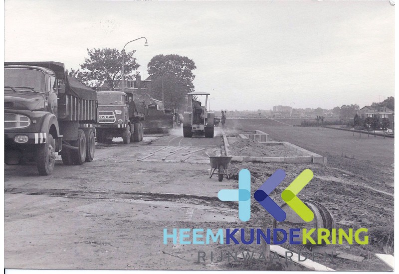 Lobith 04-1974 Bouw tunnel -Transeedijk-Komstraat (4)